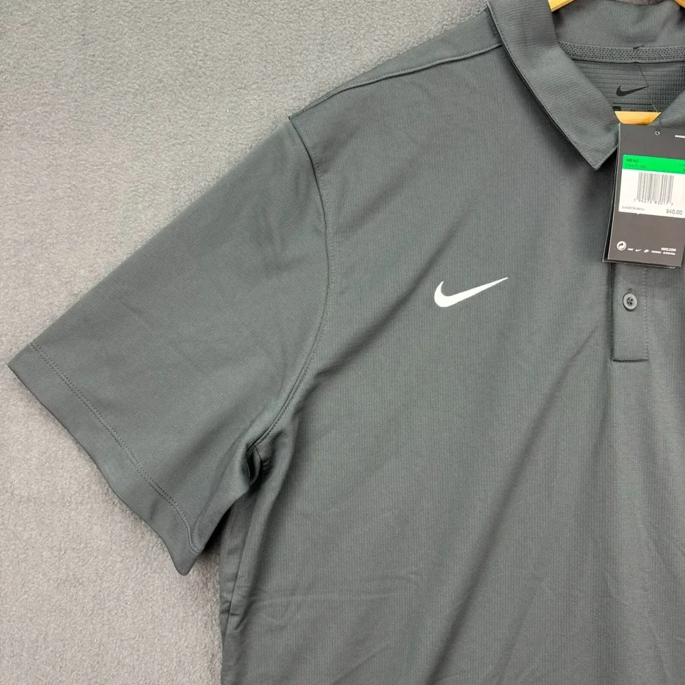 Nike D6 Football Polo Shirt Mens XL Gray Short Sleeve‎ Moisture Wicking Athletic